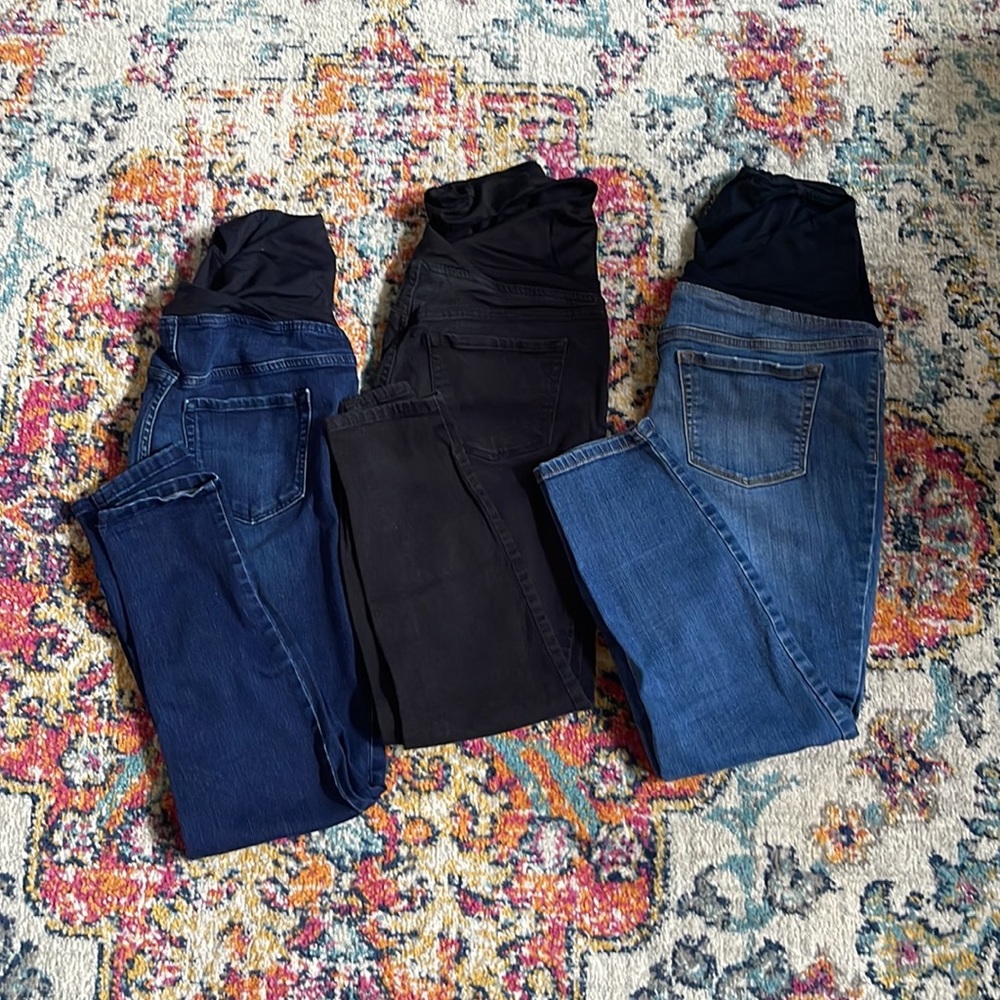 Maternity skinny jeans